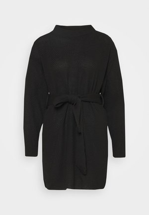 Schwarzer Strickcardigan mit strukturiertem Muster, langen Ärmeln, hohem Kragen und einem gebundenen Gürtel in der Taille für eine verstellbare Passform.