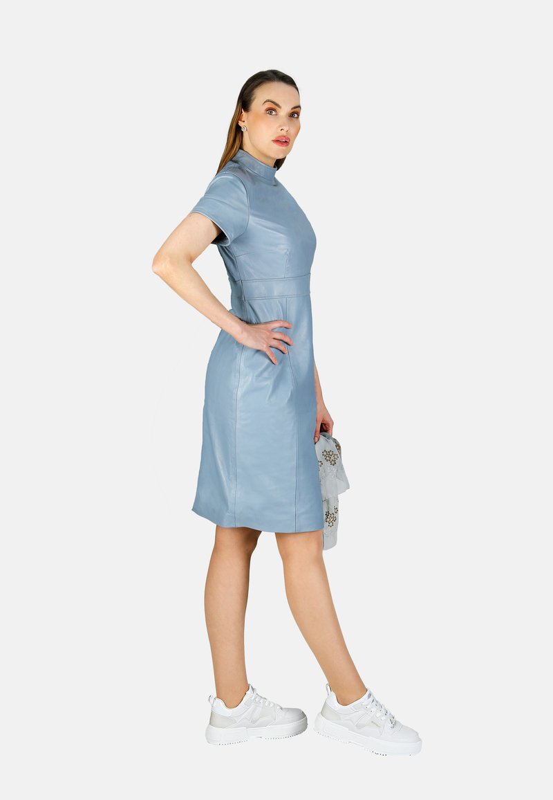 a line elegant dresses Champagne Pleated Sleeves A-line Formal Dress main image 0
