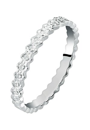 Ringe - metal