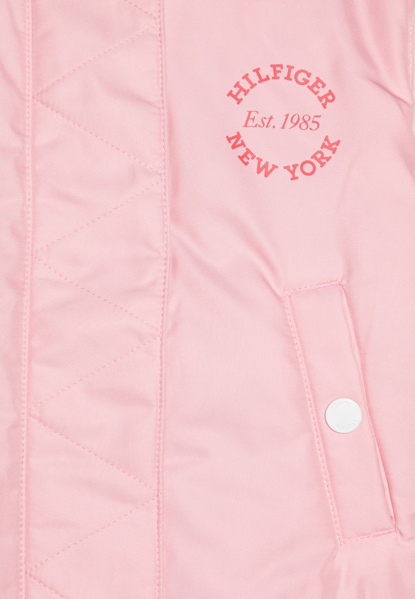 VARSITY - Bomber Jacket3