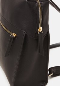Even&Odd Mochila - black