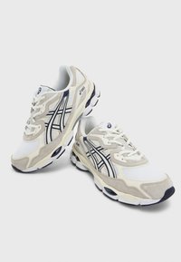 ASICS SportStyle GEL NYC UNISEX - Sapatilhas - white/cream