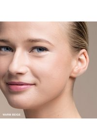 Bobbi Brown SKIN LONG WEAR WEIGHTLESS FOUNDATION SPF15 - Foundation - warm beige W-046