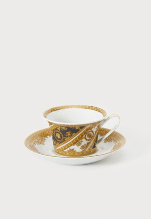 6 C&S 4 LOW SET - Service - white/black/yellow