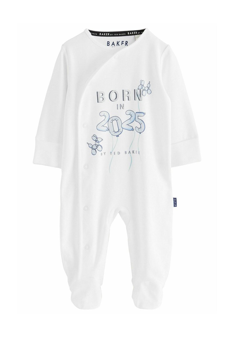 Fehér babaromper hosszú ujjaival, patentos záródással, kék színben hímzett "BORN IN 2025" felirattal, léggömb grafikákkal és puha anyaggal.