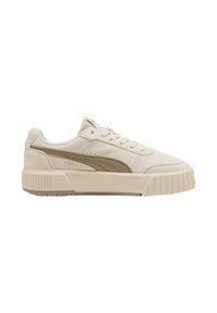 Beige lavtop sneakers med tyk sål, tan-stribe detaljer langs siden, snørebåndslukning og struktureret gummisål.