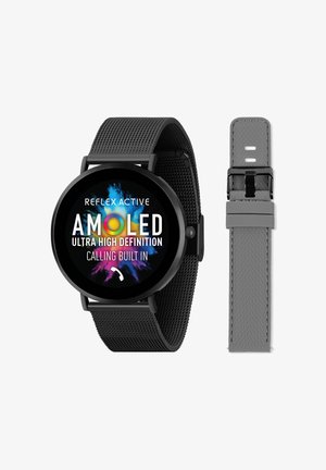 Zwarte cirkelvormige smartwatch met AMOLED-display, zwarte gaasarmband en een grijze vervangende band, met levendige kleurrijke graphics op het scherm.