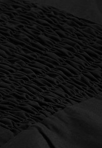 Next REGULAR FIT - Maksimekko - black