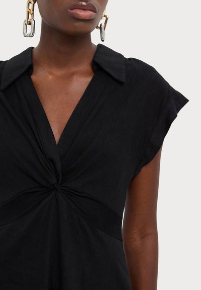Alice + Olivia MILA DEEP TWIST MINI DRESS - Kreklkleita - black