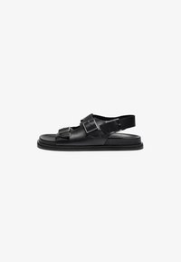 Seleccionado, black