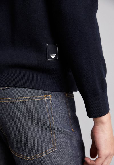 Emporio Armani JACKET - Páperová bunda - blue navy