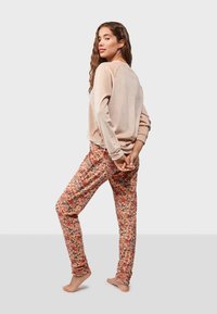 Gisela SET - Pyjama - pale pink