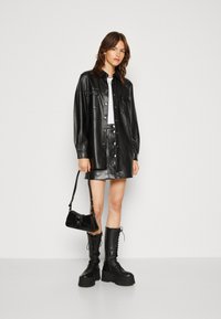 Noisy may Nmflanny-Maglietta Oversize in Poliuretano, Taglia L/S, Noos