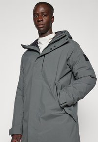 Jack Wolfskin BRANDENBURGER - Donsjas - slate green