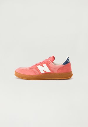 CT500 UNISEX - Sneaker low - drift red