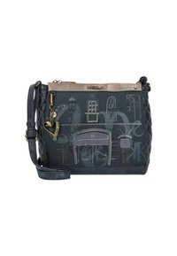 Dunkelblaues Leder-Crossbody-Bag mit gestepptem Muster. Mit metallischen Akzenten, dekorativen Mustern und einem herzförmigen Anhänger.