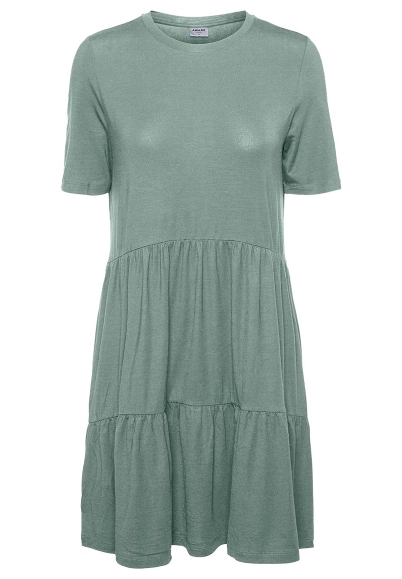 Robe à manches courtes vert sauge à étages, encolure ronde et taille froncée, longueur au genou.