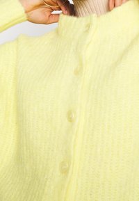 EDITED Kofta - yellow