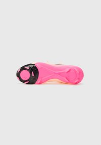 Thumbnail Image 8