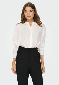 ONLY Hemdbluse - cloud dancer