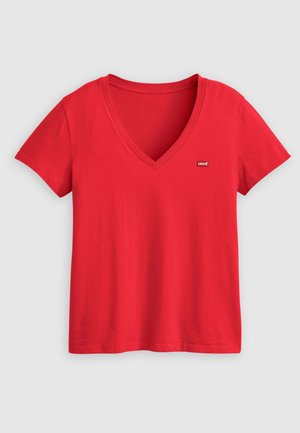 Rød bomulls T-skjorte med V-hals, korte ermer, og et lite Levi's-logo på venstre bryst. Glatt tekstur og avslappet passform.
