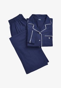 Seleccionado, bleu marine