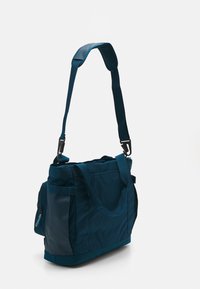 The North Face BASE CAMP VOYAGER TOTE UNISEX - Pirkinių krepšys - midnight petrol/algae blue