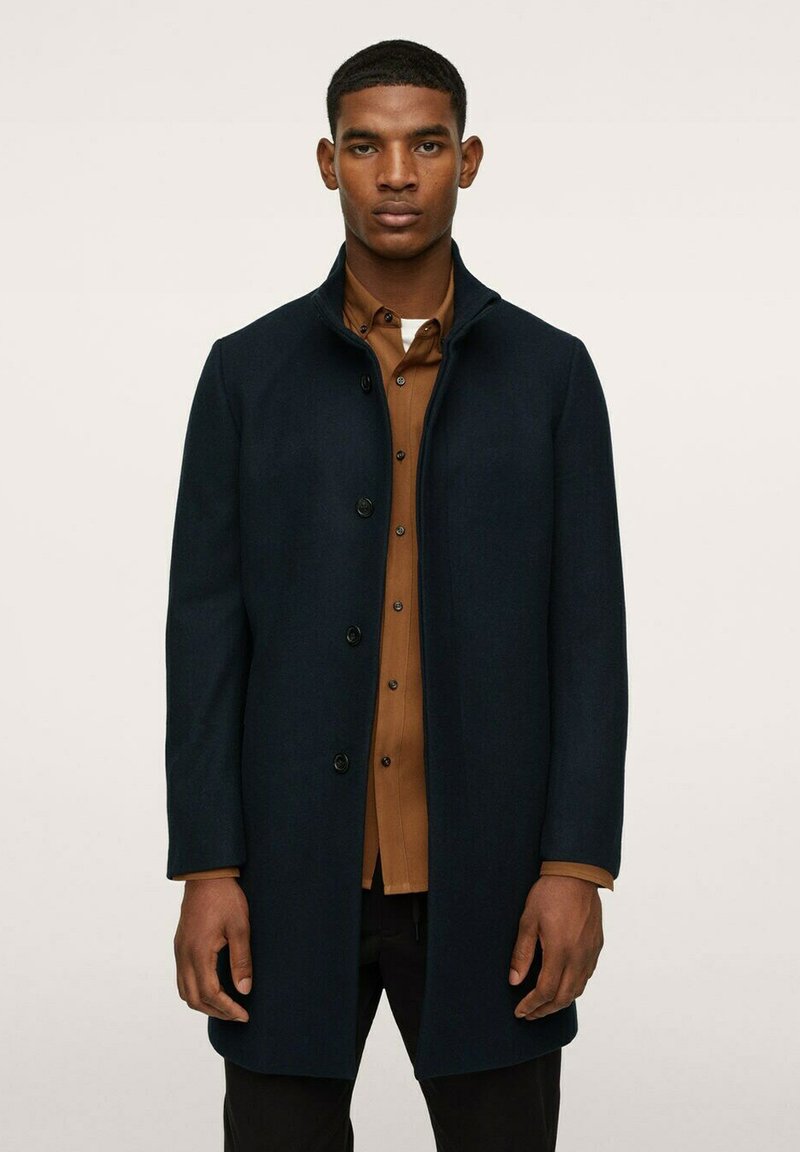 Herren Trenchcoats | Mango FUNNEL Klassischer Mantel dunkles marineblau/royal - WM06506 Herren Trenchcoats | Mango FUNNEL Klassischer Mantel dunkles marineblau/royal - WM06506