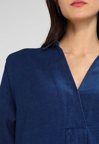 Whistles Farkkumekko - blue denim