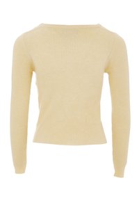 Maglione giallo a coste con silhouette aderente, maniche lunghe e scollatura a barca. Tessuto liscio con un motivo sottile in tutto il capo.