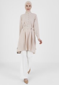Modanisa BUTTON COLLAR - REFKA - Tunika - beige