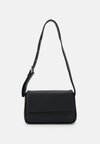 BLOCK FLAP SHOULDERBAG - Torba preko tijela - black