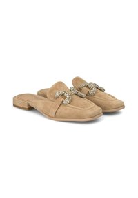 Mules en suède beige à enfiler avec une semelle plate, présentant une chaîne décorative en strass sur le devant et un design à bout rond.