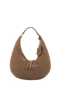 Borsa a tracolla in pelle intrecciata marrone con una sola tracolla e un piccolo tag attaccato, caratterizzata da una forma curva a mezza luna.