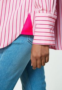 Next OVERSIZED  - Paitapusero - pink stripe