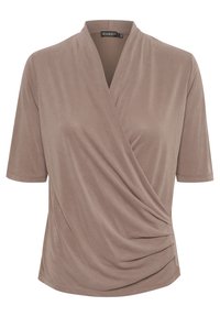 Brun kortärmad topp med omslag design och rynkad textur på sidan. Tillverkad av mjukt tyg, med V-ringning.