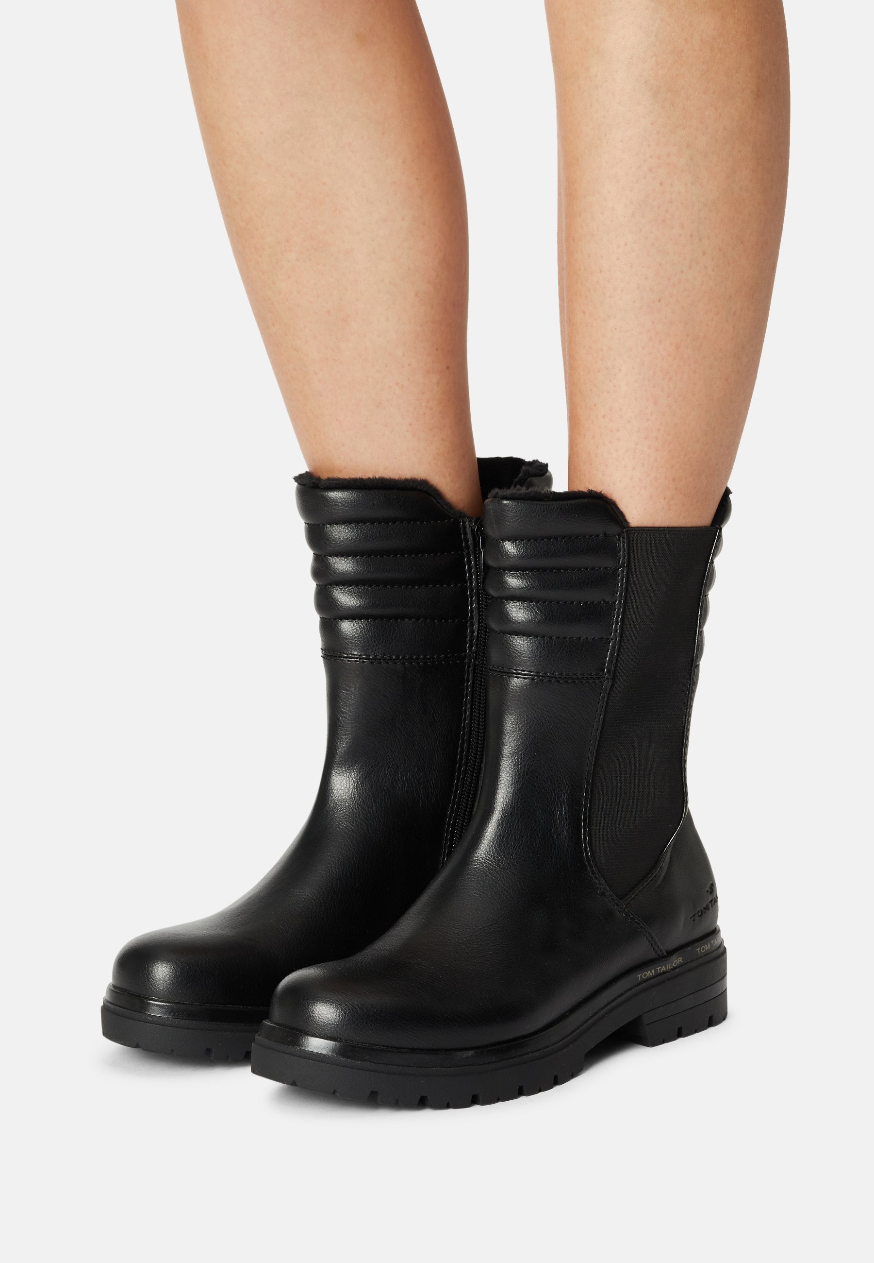 aquatalia layla boot