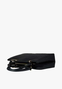 Borsa in pelle nera con motivo trapuntato, dettagli in metallo dorato, doppio manico e chiusura con cerniera. Forma rettangolare elegante.