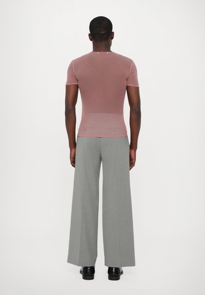 Ludovic de Saint Sernin SIMPLE SHORT SLEEVES UNISEX - Tricou cu imprimeu - pink
