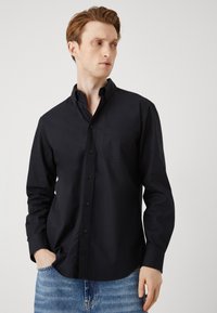 Esprit SOLID SHIRT SLIM FIT - Srajca - black