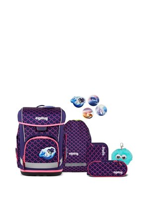 Purple and pink mermaid-scale backpack set with pencil case, pouch, keychain, and four ocean-themed badges, including a mermaid and dolphin.