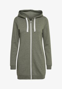 Kijelölve, clim. ivy