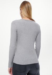 Greenpoint - Sweter