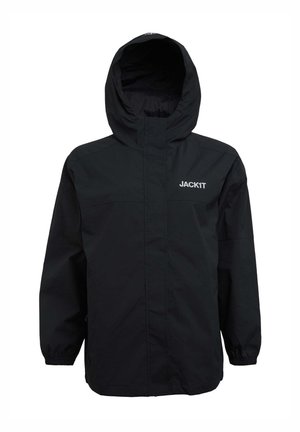 Giacca nera impermeabile con cappuccio, maniche lunghe, polsini elasticizzati e logo sul petto. Texture liscia con un design minimalista.