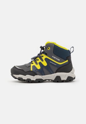 MAGNETAR BOY WPF - Lace-up ankle boots - dark grey/lime