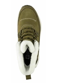 Botte d'hiver vert olive avec des lacets noirs et olive, doublure en polaire blanche et semelle blanche, vue de dessus.