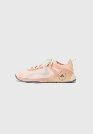 adidas by Stella McCartney DROPSET - Chaussures fitness - soft powder/light rosewood/almond milk