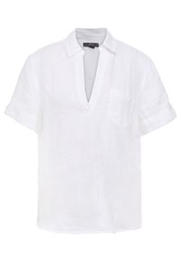 Chemise en lin blanche à manches courtes avec un col en V et une poche poitrine simple. Texture douce, coupe décontractée et manches retroussées.