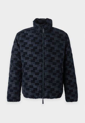 EA7 Emporio Armani, MOUNTAIN JACKET MONOGRAM - Χειμωνιάτικο μπουφάν - sky captain