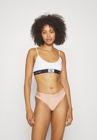 Calvin Klein Underwear THONG INTRINSIC - String - apricot